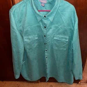 LiZ & ME. LADIES SNAP TOP. SIZE 3x. 26 -28